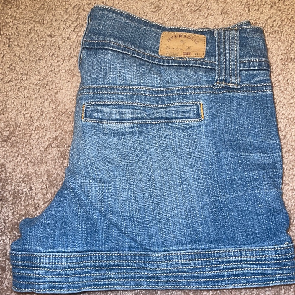 Hydraulic shorts